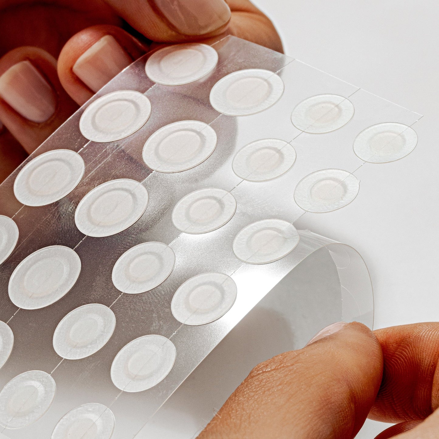 Curadots™ AM parches invisibles para Acné